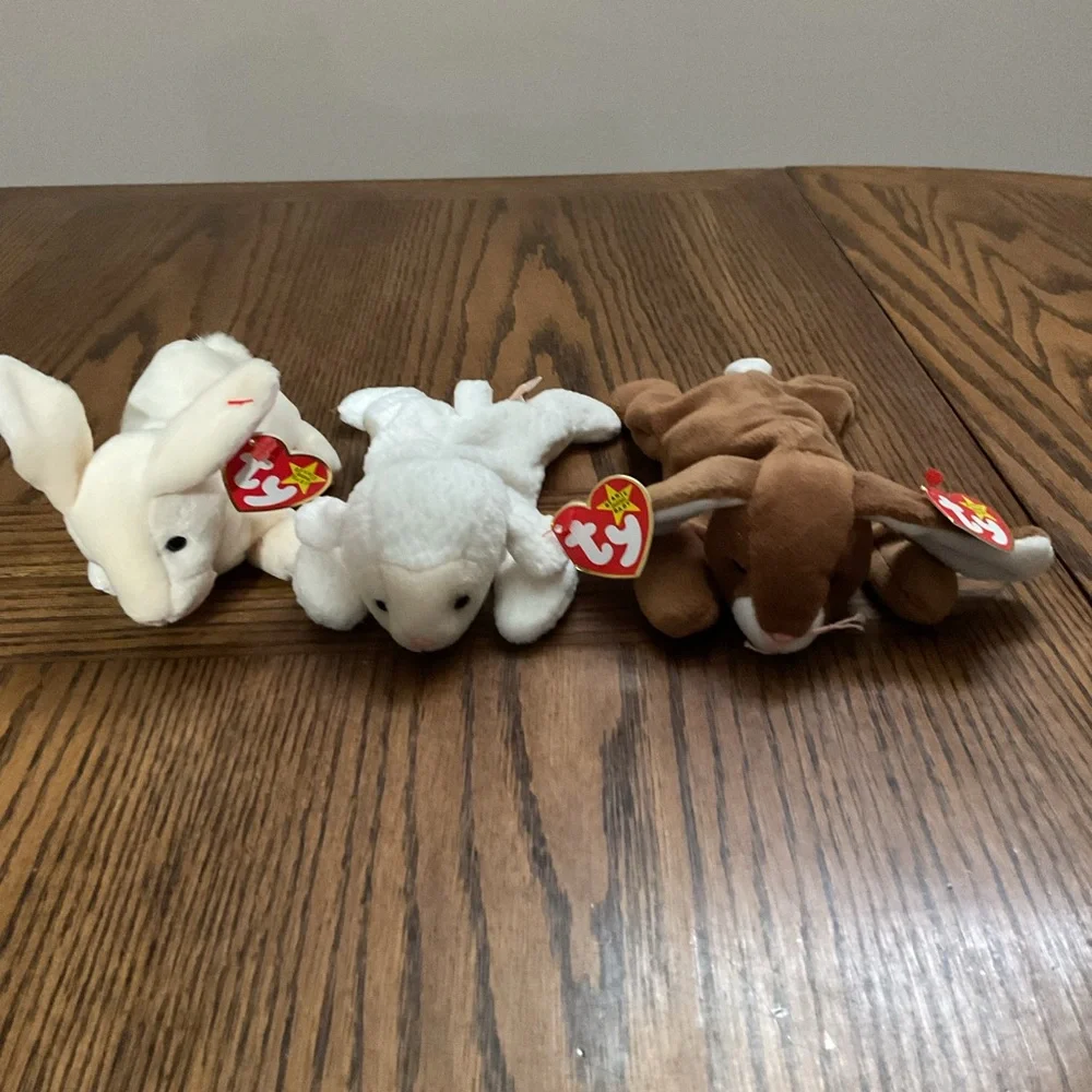 Ty Easter 🐣 bunny rabbits Ears & Nibbler & lamb Fleece beanie babies set
